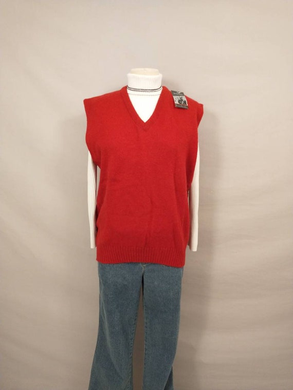 Red V Neck Jantzen Knit Vest Preppy Vintage 80's S