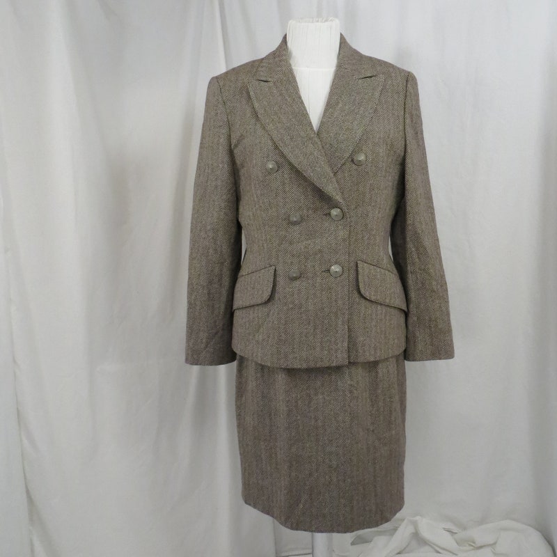 Classic Women's 2 Piece Double Breasted Suit Set main image 0