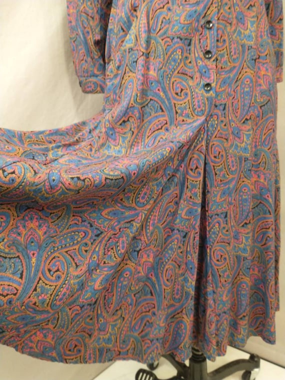 80's Does 40's Feminine Paisley Print Vintage Dre… - image 6