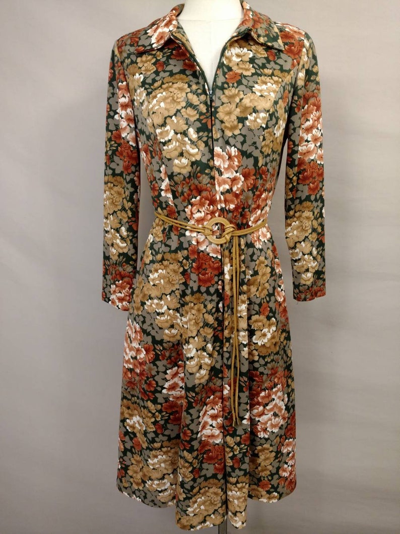 Authentic Vintage Sixties Floral Polyester Dress Small Short Midi Zipper front 1960/'s 60/'s Long Sleeve Modest or Zip Low Cut