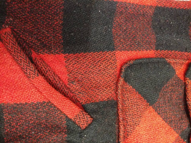 Vintage Buffalo Check Red /& Black Wool Unlined Coat 70/'s est Med Warm Possibly Earlier Classic Unisex Style Outdoor Sporting