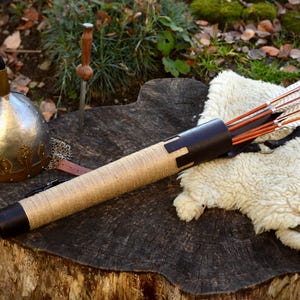 Leather back quiver with jute cord