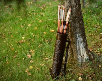 Celtic Gotland quiver, natural leather, laced edges, archery larp accessory