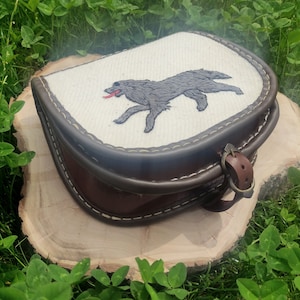 Northern nobleman&#39;s bag, inspired by GoT&#39;s Winterfell