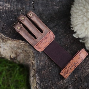 Leather archery shooting glove &quot;Flora&quot; - hook-and-loop fastener