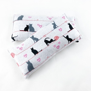 Playful Cats Microwave Heating Pad, Reusable Hot-Cold Therapy  for Migraines, Headaches, Anxiety, Sore Muscles, etc.