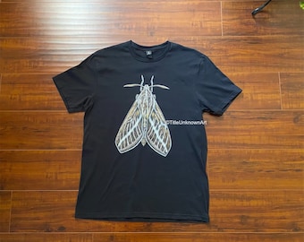 Sphinx Moth T-Shirt GILDAN