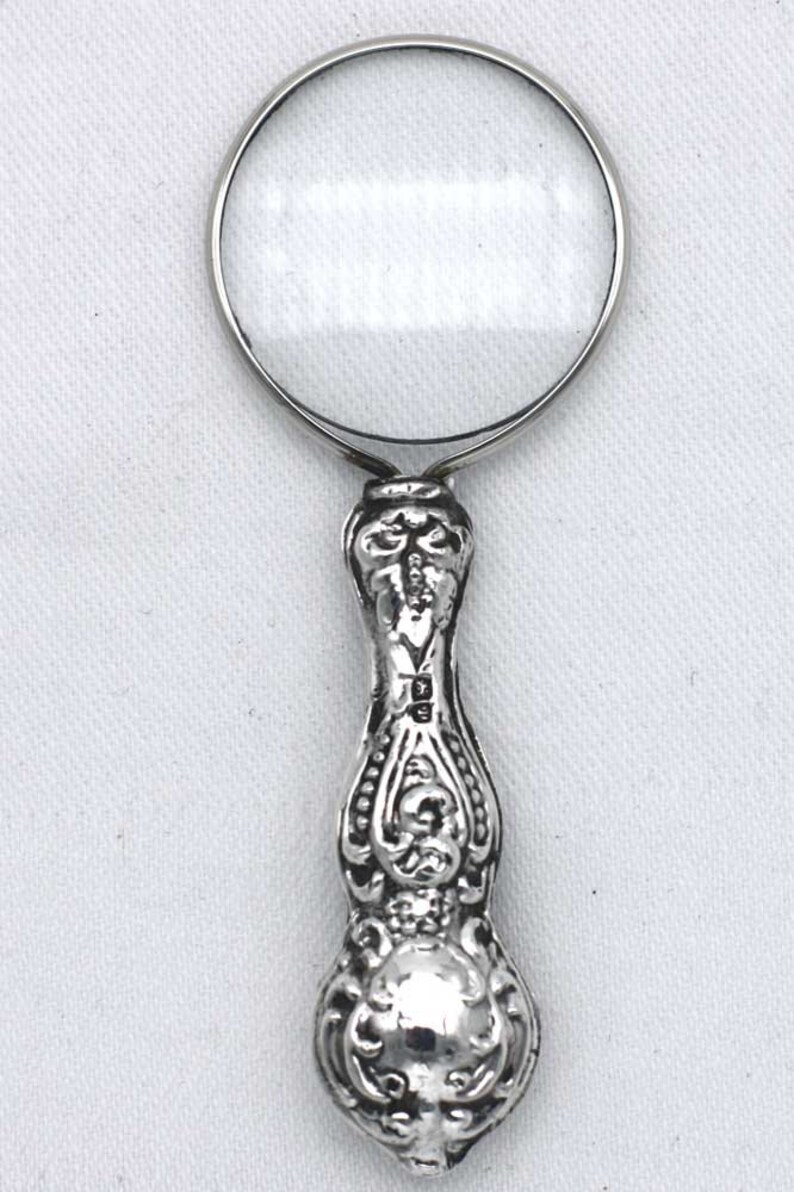 Magnifying Glass with Sterling Silver Handle Hallmarked Birmingham 1910