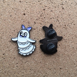 Glamorous Ghost Enamel Pin