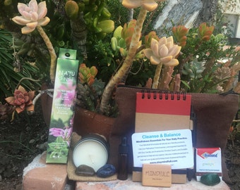 Cleanse and Balance Mindful Essential Kit