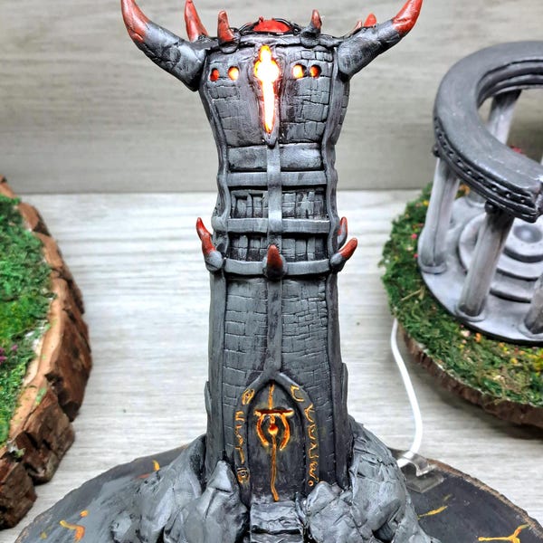 Elder Spirals IV: Oblivion Torturm Portal Blood Feast Sigil Keep Light Up Statue Figur Sammler Schreibtisch Geschenk