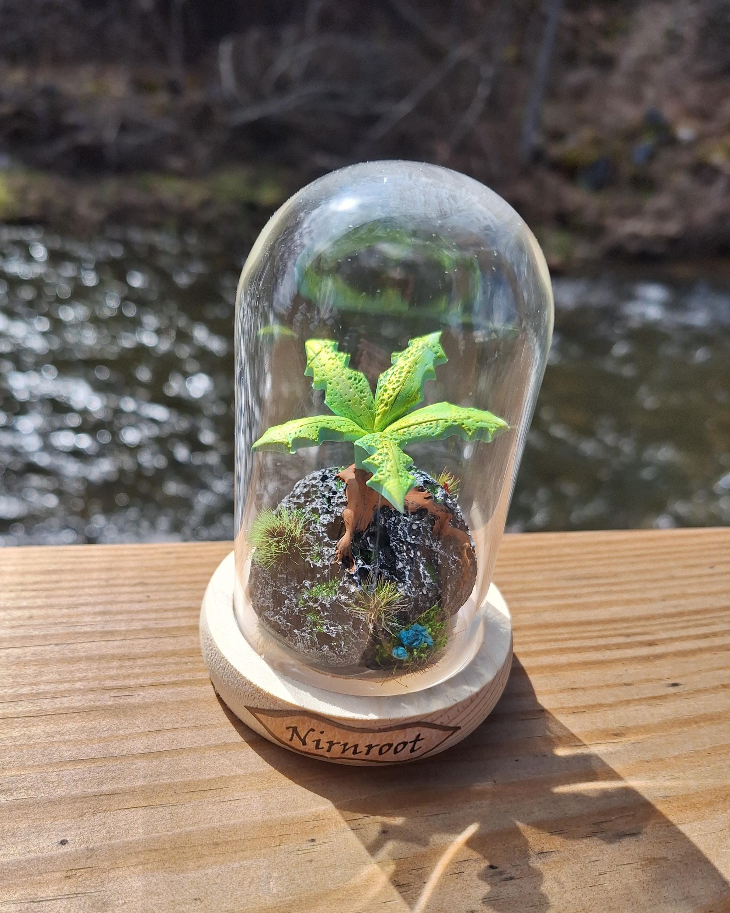 Desktop Elder Scrolls V: Skyrim Nirnroot Glass Cloche Dome Collectible ...