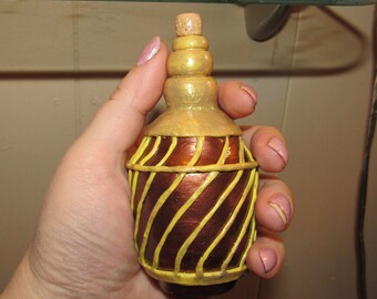 Skyrim Honningbrew Decanter custom made potion bottle