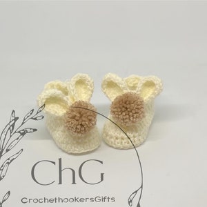 Crochet baby booties, bunny booties, baby booties, Easter baby, unisex booties, new baby gift, baby, Easter bunny, first Easter, spring baby