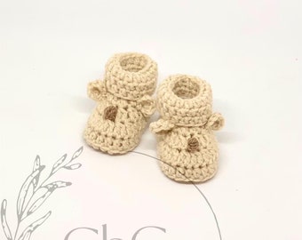 Crochet baby booties, bear baby shoes, bear booties, unisex baby bear gift, new baby, teddy bear booties, cute booties, baby shower gift