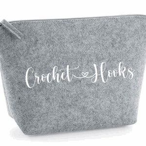Crochet hook pouch, crochet hook case, crochet hook holder, crochet gift, felt pouch, knitting pouch, knitting organiser, knitting gift