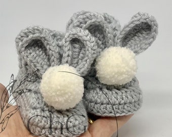 Crochet baby booties, bunny booties, baby booties, Easter baby, unisex booties, new baby gift, baby, Easter bunny, first Easter, spring baby