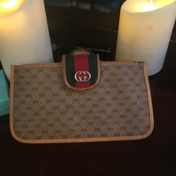 Gucci cosmetic bag