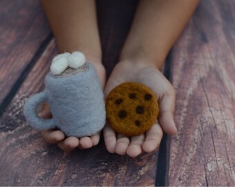 Hot chocolate and cookie christmas felted set for Newborn photography