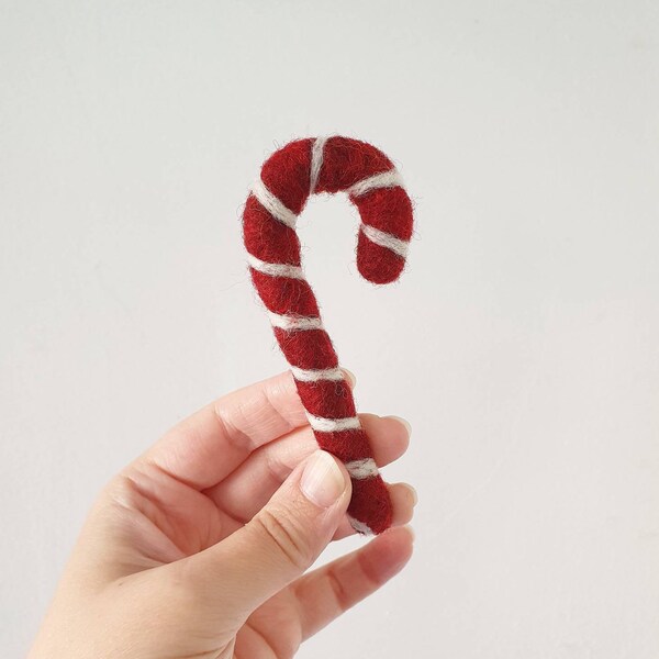 Felted candycane Newborn Christmas Photography Prop