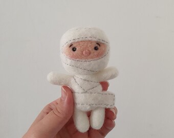 Mummy Felted Wool Newborn Photography Prop