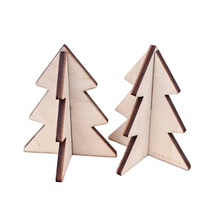 Wooden christmas trees 2 pcs (height 7 cm)