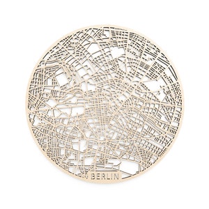 Wooden map of Berlin round