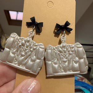 Lincoln Memorial clay earrings