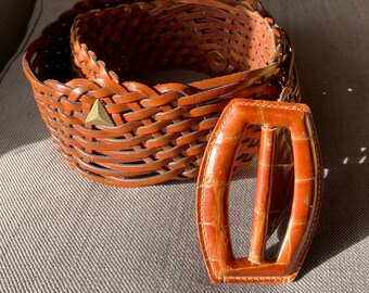 Vintage Saks Fifth Avenue Italian Brown Leather Braided  display picture 2