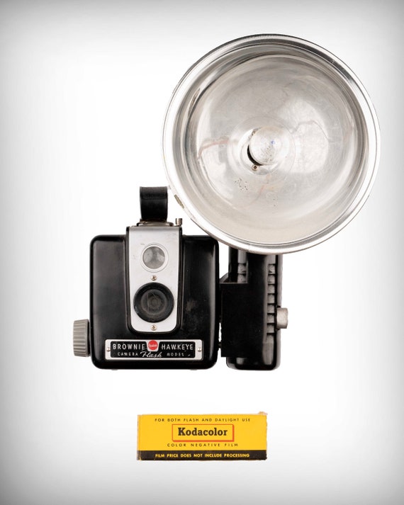 Vintage Brownie With Flash, Photographer Gifts, Antique Camera