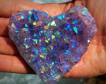 Stunning! Amethyst Geode Heart | Aura Quartz, Amethyst Aura Quartz, Crystals, Healing Crystals, Rainbow Quartz, Rainbow Crystals, Quartz,