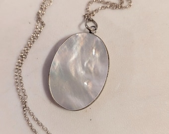 Vintage Mother of Pearl Pendant Necklace 925 Sterling Silver Bezel and Chain Oval Shape 1-1/2" & 18" Chain