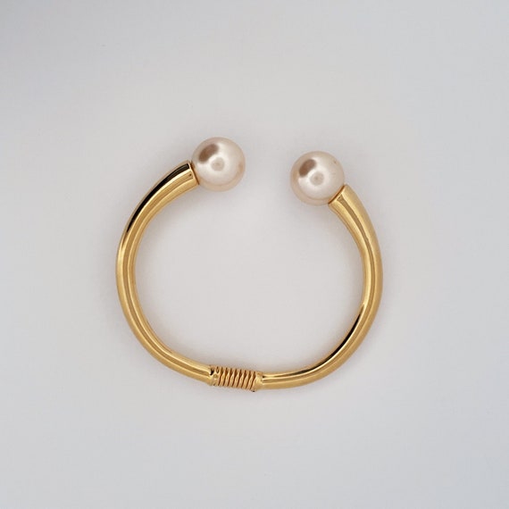 Vintage KJL Kenneth Jay Lane hinged Pearl Bracelet - image 9