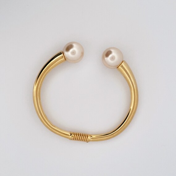Vintage KJL Kenneth Jay Lane hinged Pearl Bracelet - image 4