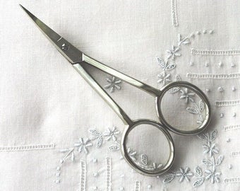 Bohin “Double Curve” Embroidery Scissors