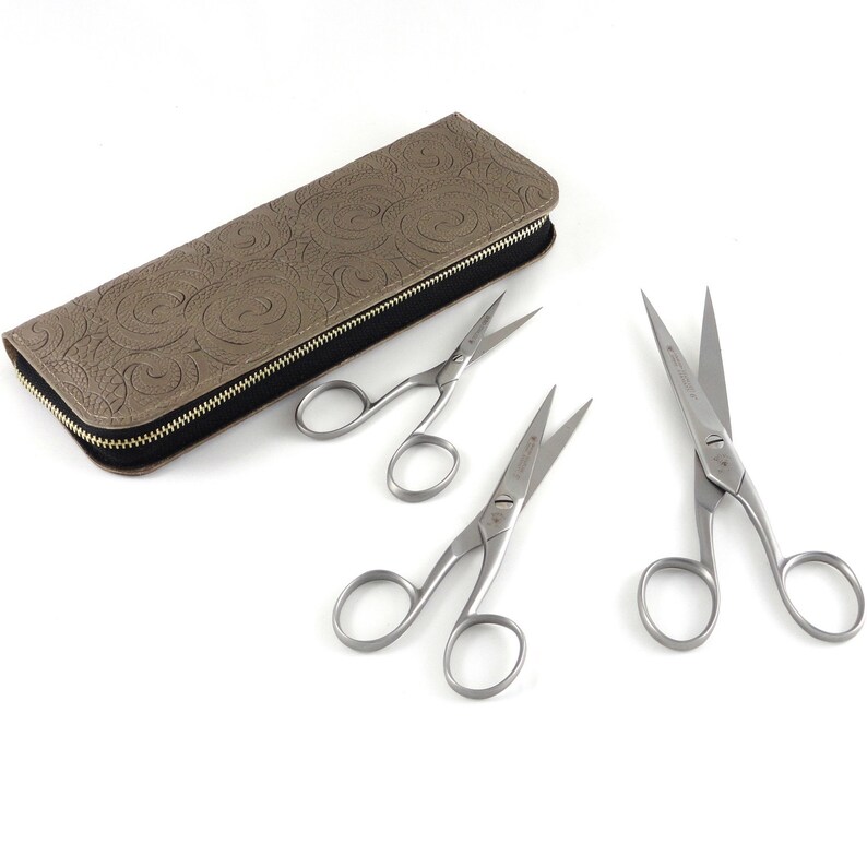 WASA Solingen 4-1//2″ Filigree Embroidery Scissors-Gold