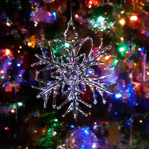Handmade Clear Glass Snowflake Ornament ~ tri-tip design~