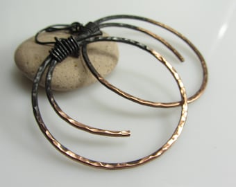 Large Hoop Earrings, Handmade Hammered Earrings, Copper Jewelry Handmade, Patina Copper, Black Hoops Earrings, Patinated Earrings