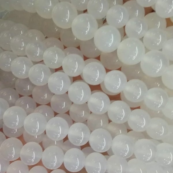 Natural White agate Smooth Round Beads 4mm,6mm,8mm,10mm,12mm ,15 inches.
