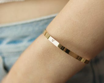 Bracciale rigido personalizzato in acciaio inossidabile: bracciale con nome personalizzato