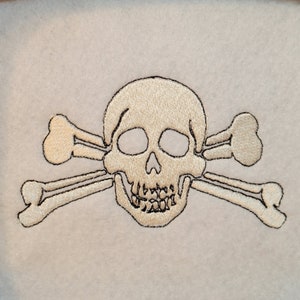 Skull & Crossbones machine embroidery design