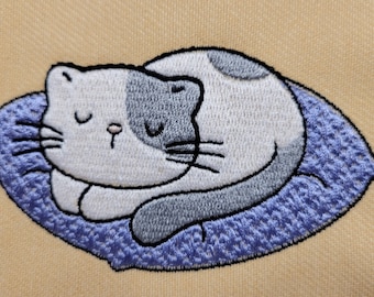 Kitty On A Pillow Machine Embroidery Design