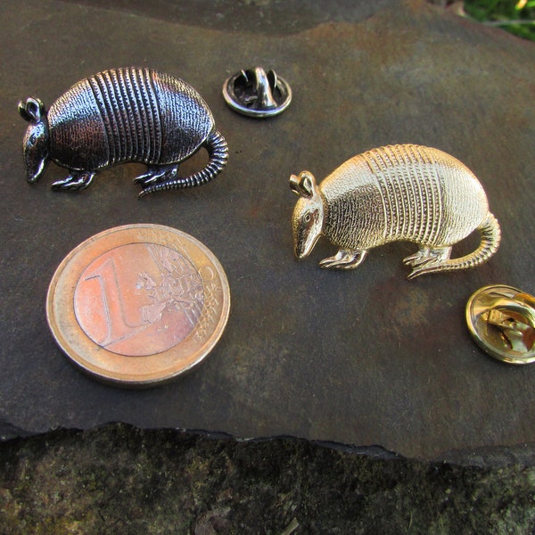 Pin's Tatou Symbole Amérindien Laiton Argenté ou Doré, Broche Armadillo, Bohème, Animaux Badge Enfants, Emblème Texas