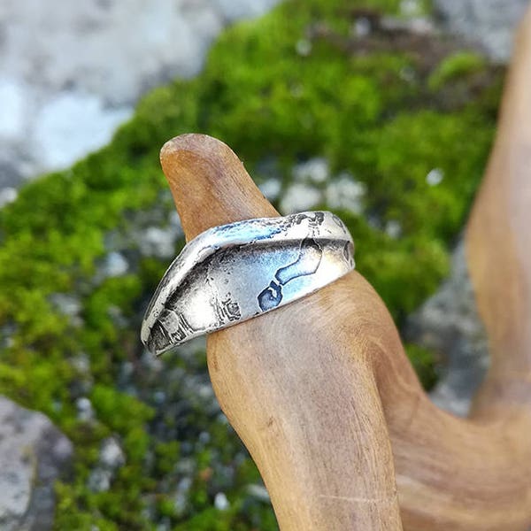 Anneau Estampe Laiton Gravée à l'Eau Forte et Argentée sur un Anneau en Argent Massif, Bague Moderne Elégante et Originale, Bague masculine