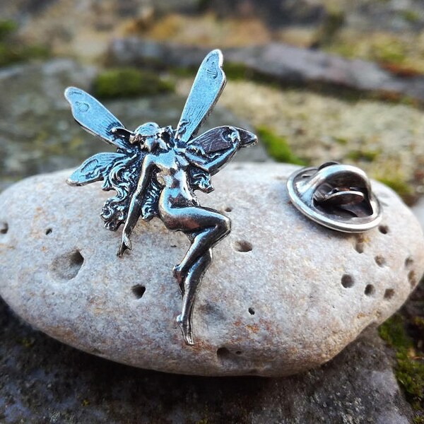 Broche Pin Fearies En Pewter émaillé BUTW 4808B - Neuf Avec étiquettes, Féérique Et Détaillée
