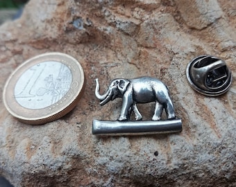 Elephant Brooch Pin's Silver-plated Brass, African Animal Brooch, Indian Elephant Lapel Pin, Brooch for Men, Art Nouveau Elephant