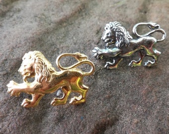 Lion Pin Broche in zilver messing of verguld met fijn goud, Savannah Animal Broche Astrologisch Teken Lion Broche, Art Nouveau Lion, Feline Broche