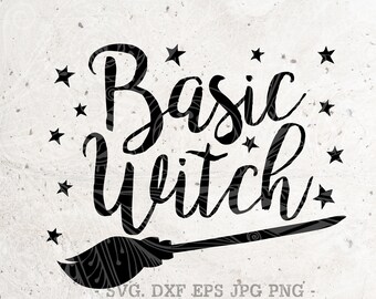 Könnte beinhalten: Schwarzweißes Grafikdesign mit dem Text "Basic Witch" und einem Besen mit Sternen um den Text.