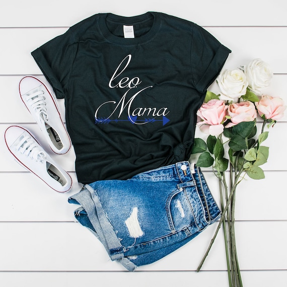 Thin Blue Line Police Mom T-Shirt Law Enforcement Family Tee Thin Blue Line Police Mom T-Shirt Law Enforcement Family Tee