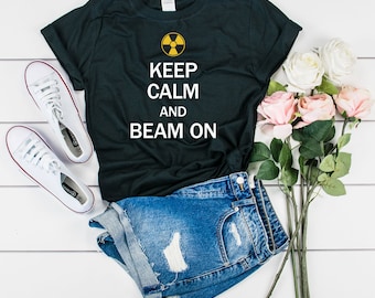 Mantenga la calma y el rayo en la camisa, camiseta de radioterapia Rad Tech, radiación radiológica, camisa de radiología divertida, regalo de radiología, camisa Rad Tech